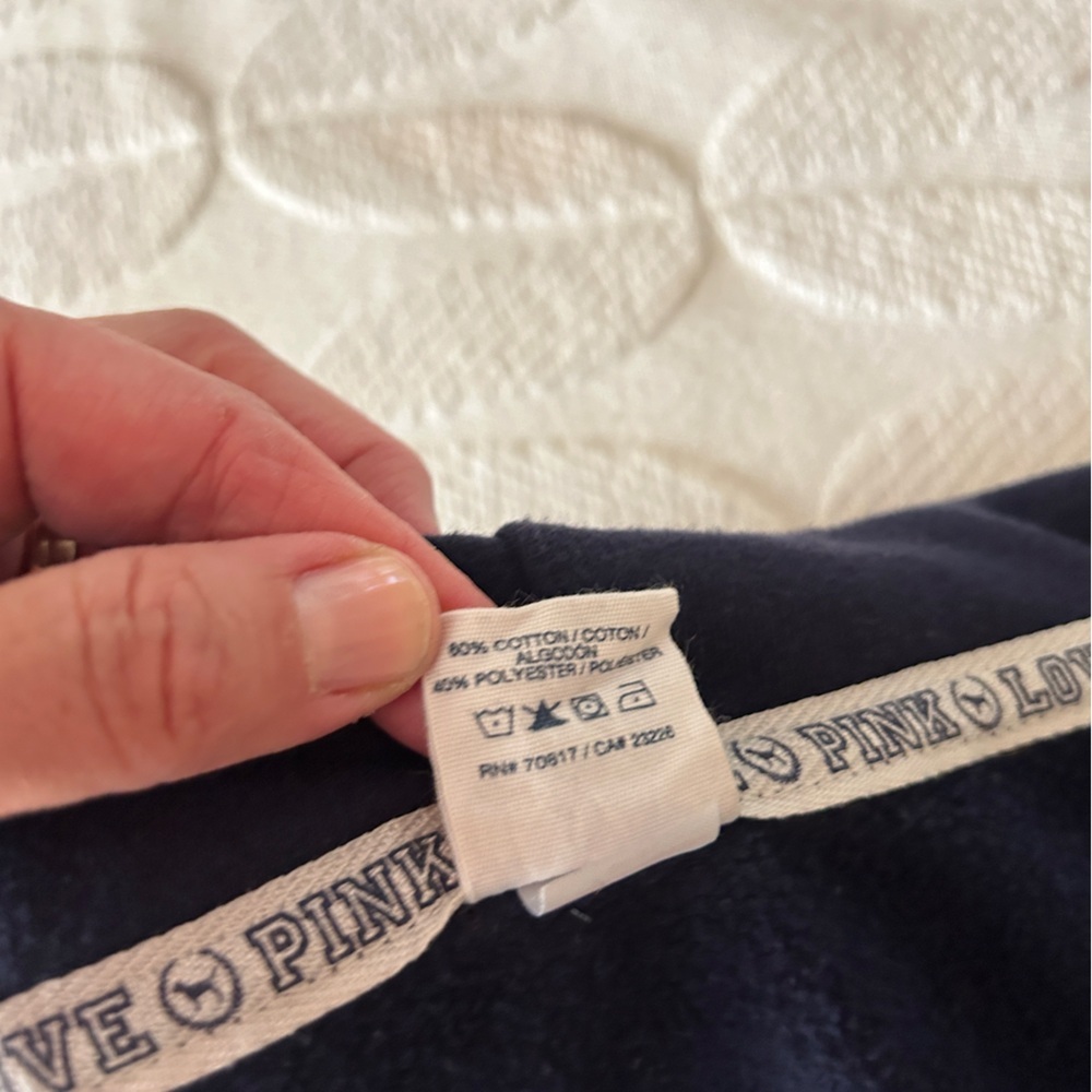 EUC rare 2011 Victoria's Secret Pink Navy zip up hoodie sz S. “LOVE PINK”  “86” - Picture 6 of 9